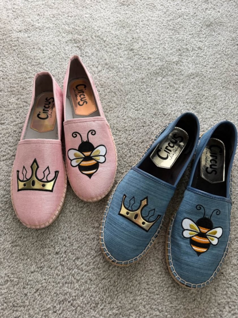 Circus by Sam Edelman “Queen Bee” Set!